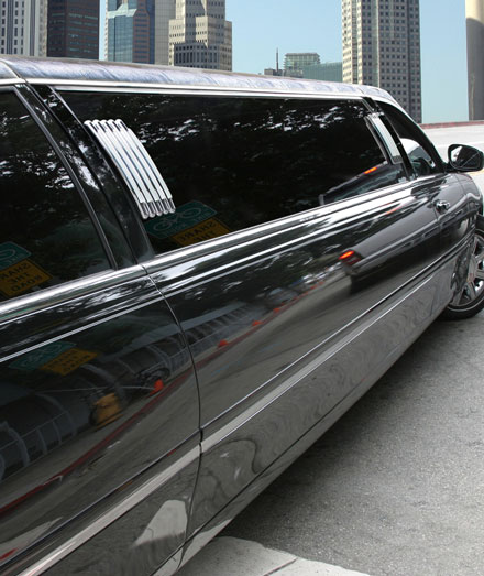 Dignified Funeral Limo Services in South Florida